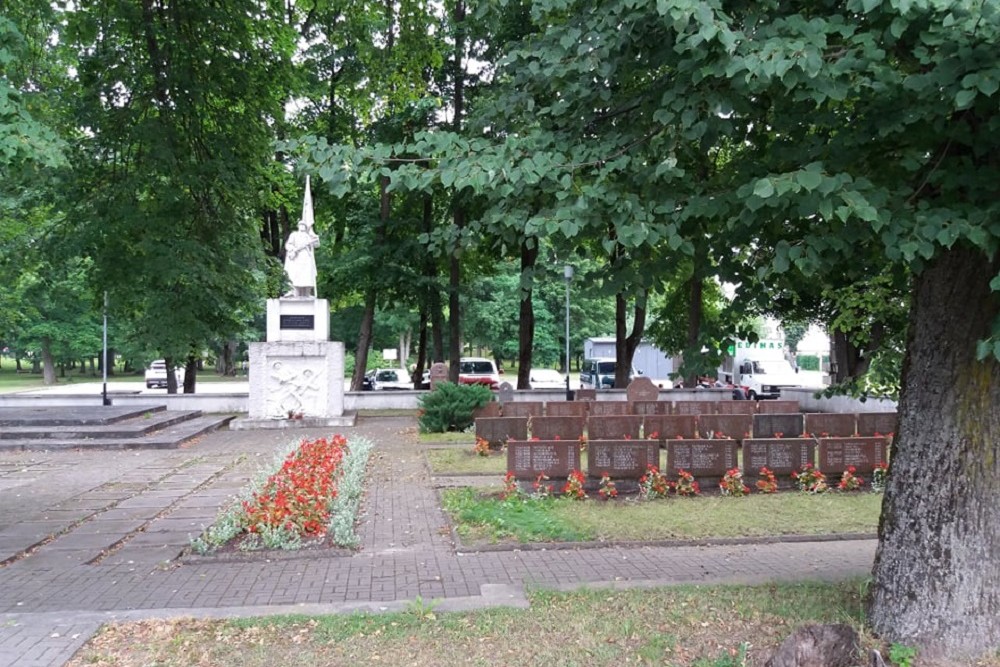 Sovjet Oorlogsbegraafplaats Jurbarkas