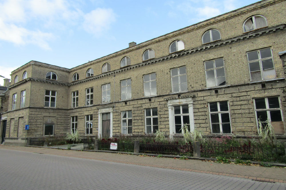 Former Monastery of the Blue Sisters Veurne