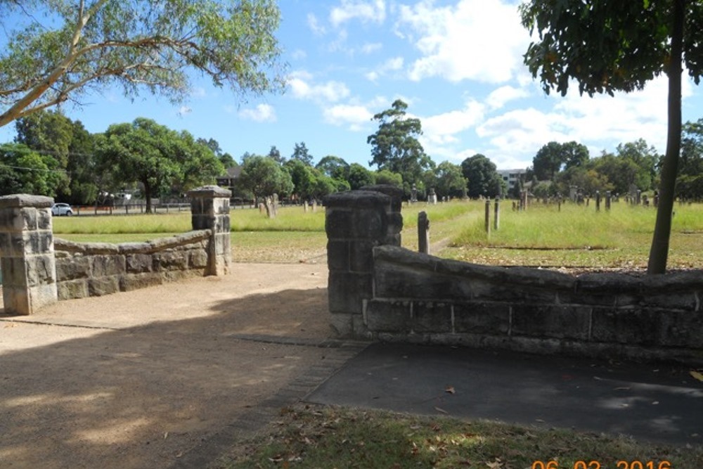 Oorlogsgraven van het Gemenebest All Saints Cemetery