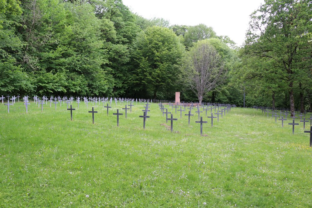 Duitse Oorlogsbegraafplaats pinonville