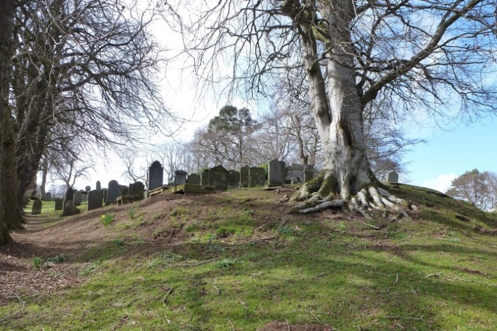 Oorlogsgraven van het Gemenebest Kennethmont Old Cemetery