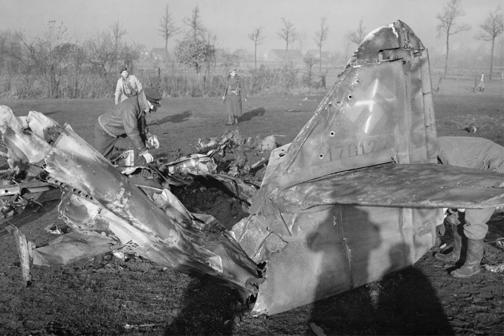 Crash Site Messerschmitt Me 262A-2a 170120