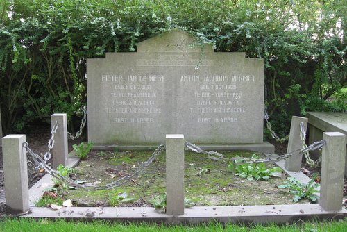 Dutch War Grave Eindewege