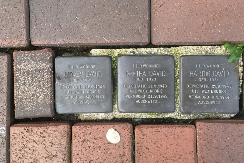 Stolpersteine Zeedijk 4 #2