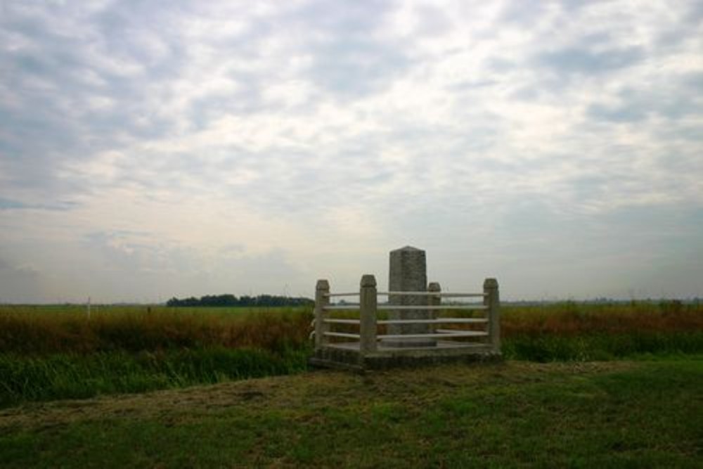Monument Neergestorte Lancaster Bommenwerper