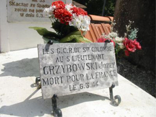 Polish War Grave Sainte-Colombe-de-Villeneuve