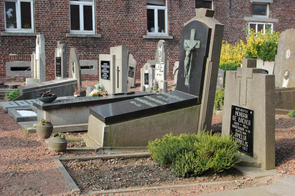 Belgian Graves Veterans Strijtem