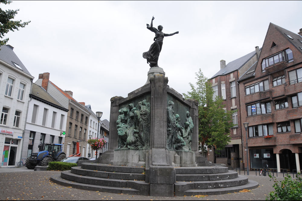 War Memorial Turnhout Turnhout