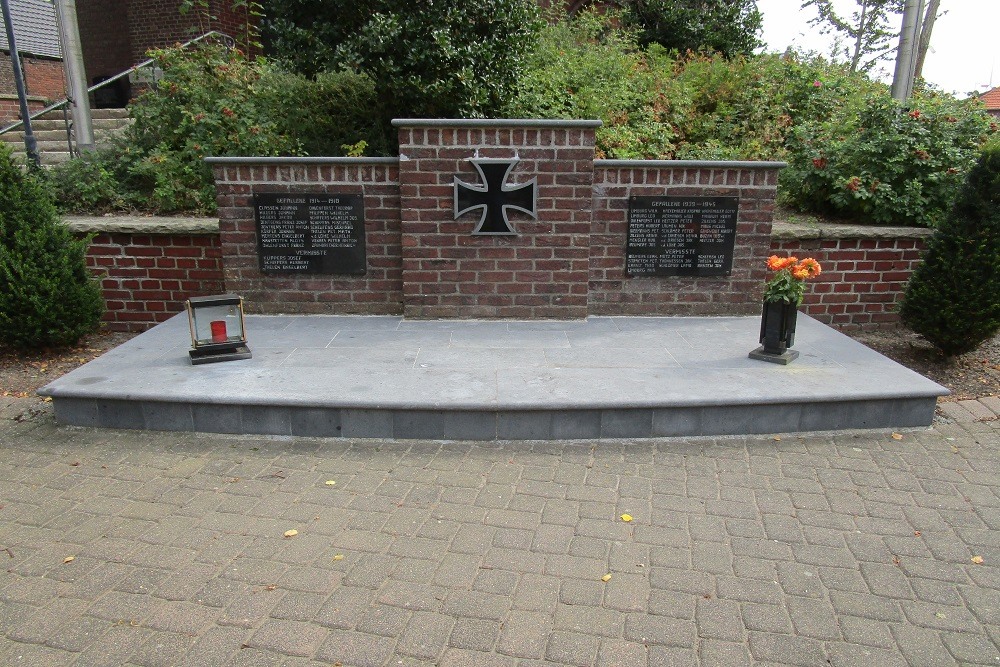 War Memorial Uetterath