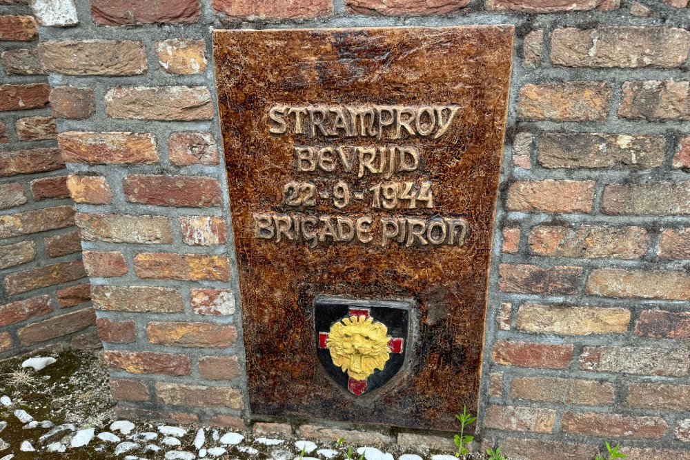 Vredesmonument Stramproy #4