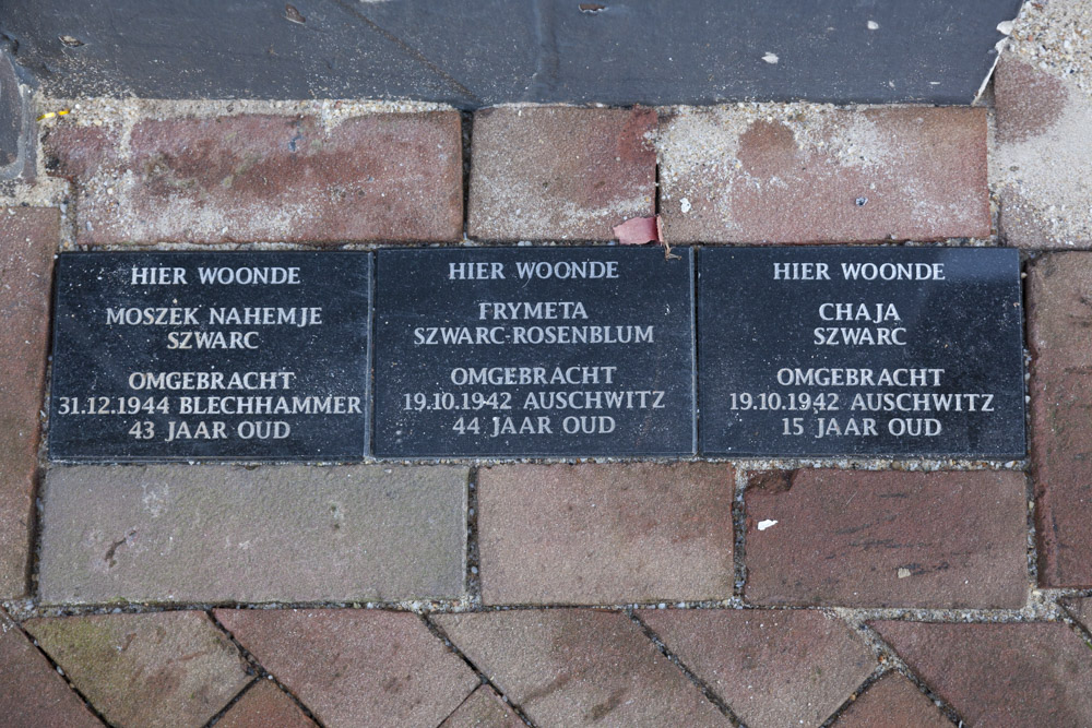 Memorial Stones Van Kinsbergenstraat 5