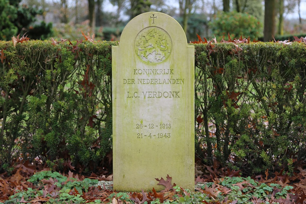 Dutch War Graves General Cemetery Eikenhof Cemetery