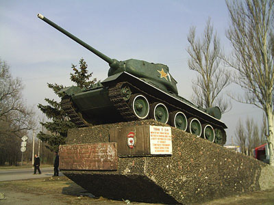 Bevrijdingsmonument (T-34/85 Tank) Luhansk
