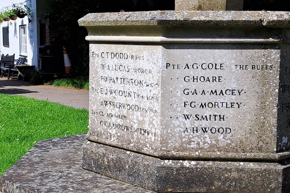 War Memorial Chilham #4