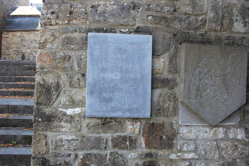 Gedenkteken Regimenten Spahis Saint-Hubert	