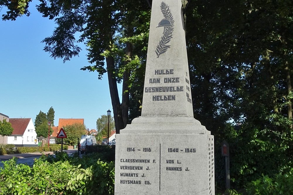 War Monument Geel Ten Aard