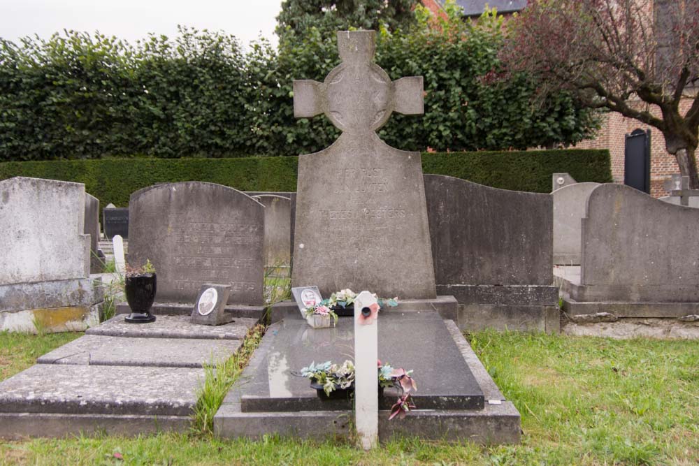 Belgian Graves Veterans Oud-Turnhout