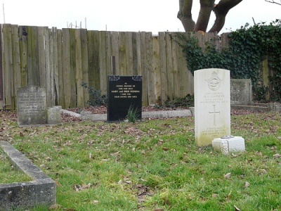 Commonwealth War Graves Portslade Cemetery