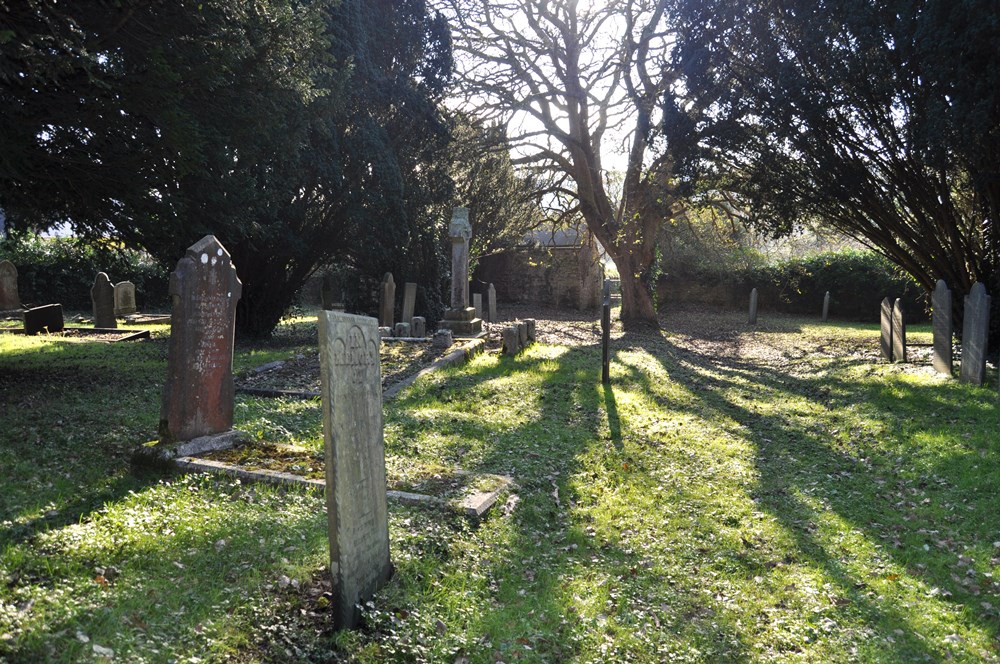 Oorlogsgraven van het Gemenebest Egloshayle Church Cemetery