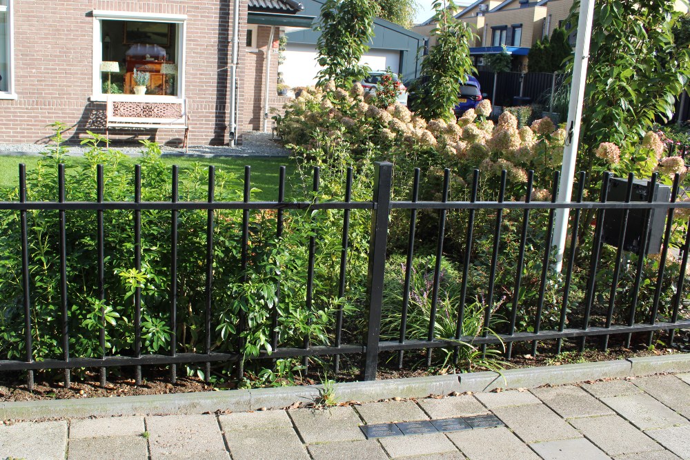 Memorial Stones Zutphensestraat 163 #4