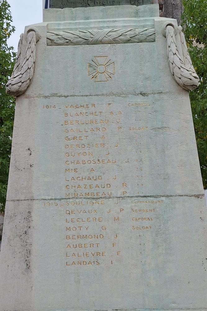 Oorlogsmonument La Roche-Chalais #3