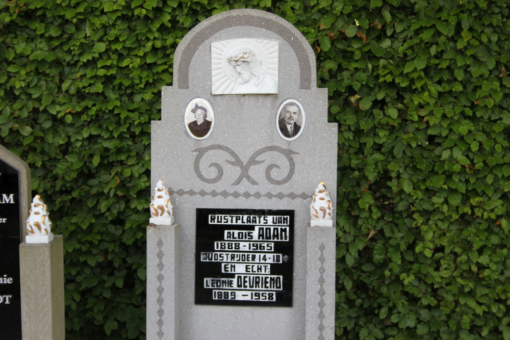 Belgian Graves Veterans Koekelare