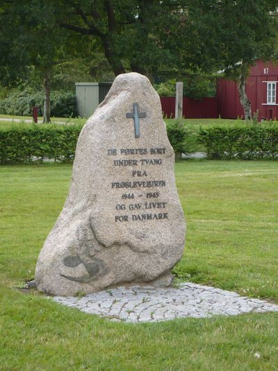 Monument Weggevoerden van Frslevlejren Padborg