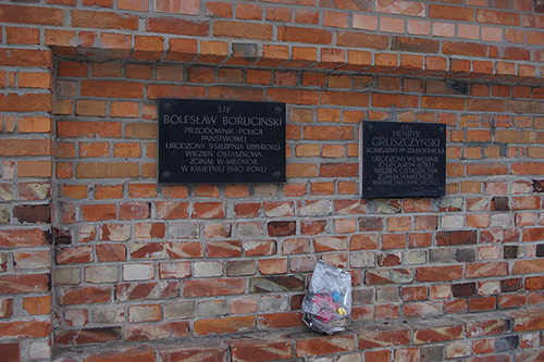 Memorials Victims Katyn