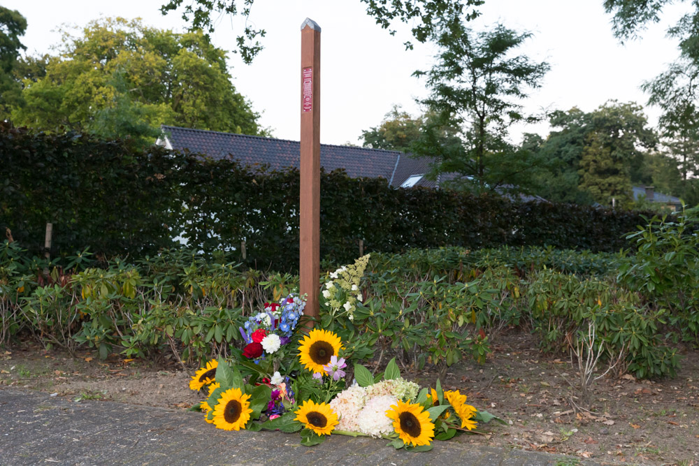 Gedenkteken Executie Burgers Van Borsselenweg Oosterbeek
