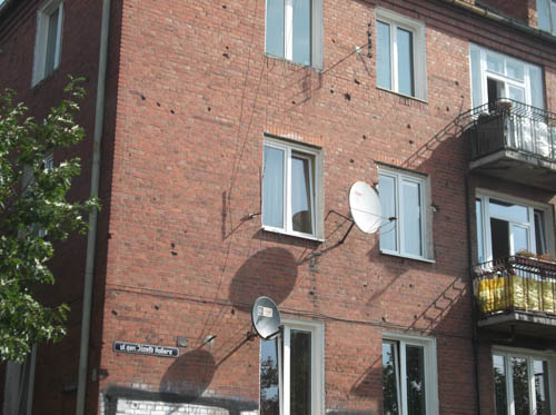 Bullet Impacts Aleja Gen.Jzefa Hallera (Wroclaw)