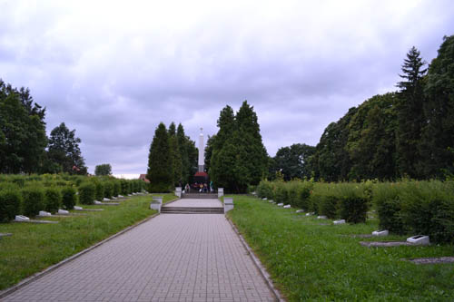 Sovjet-Poolse Oorlogsbegraafplaats Bolesławiec