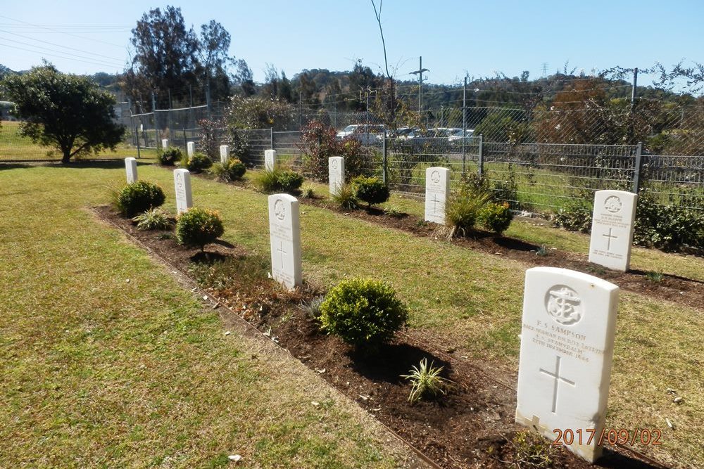 Commonwealth War Cemetery Kembla Grange