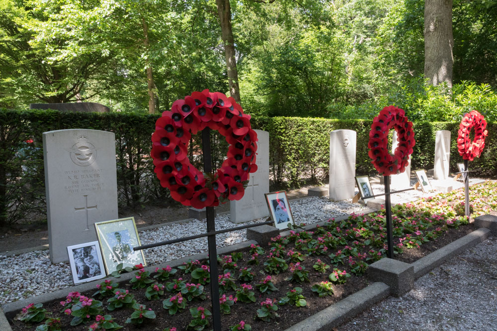 Commonwealth War Graves Nunspeet #4