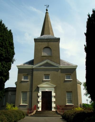 Oorlogsgraven van het Gemenebest Knockbreda Church of Ireland Churchyard