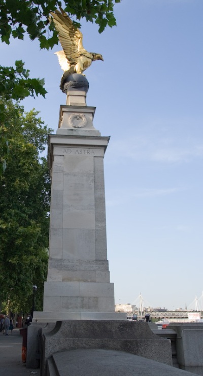 Royal Air Force Memorial - London - TracesOfWar.com