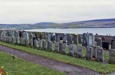 Commonwealth War Graves Lerwick Cemetery