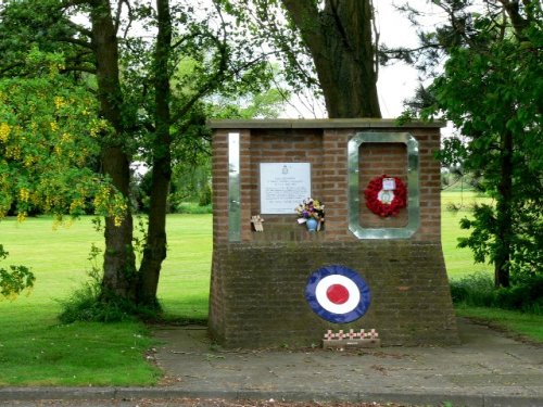 Memorial No. 10 Squadron 4 Group Bomber Command