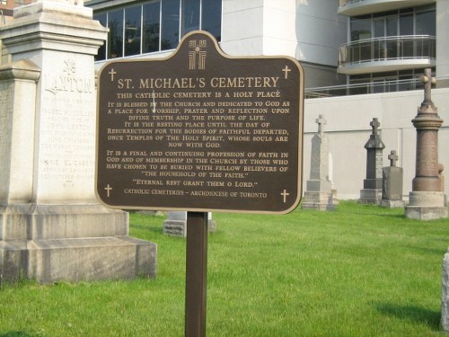 Commonwealth War Graves St. Michael's Roman Catholic Cemetery