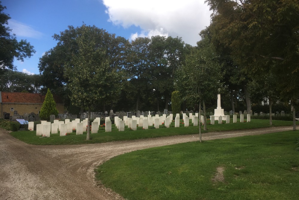 Commonwealth War Graves General Cemetery Harlingen