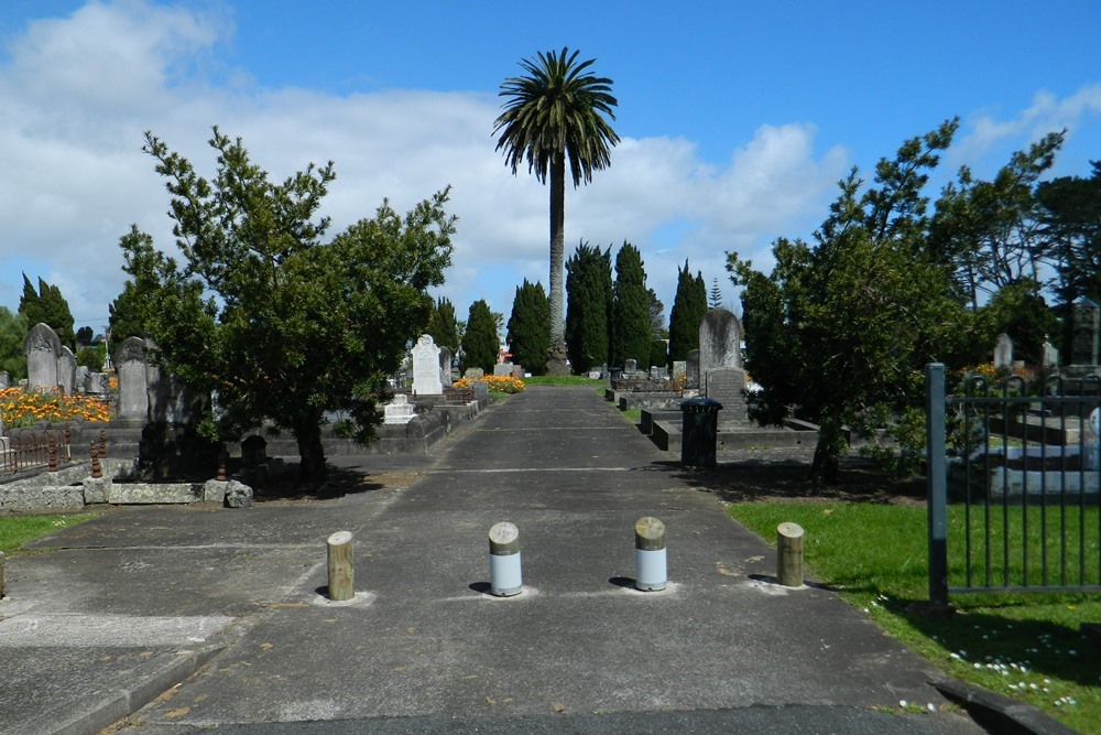 Commonwealth War Graves Otahuhu Public Cemetery
