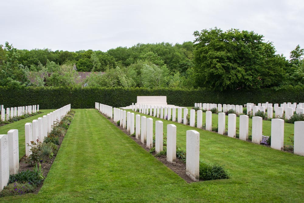 Commonwealth War Cemetery Berks Cemetery Extension