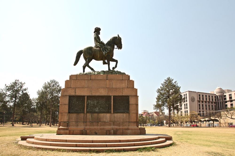 Equistrian Statue of General Louis Botha