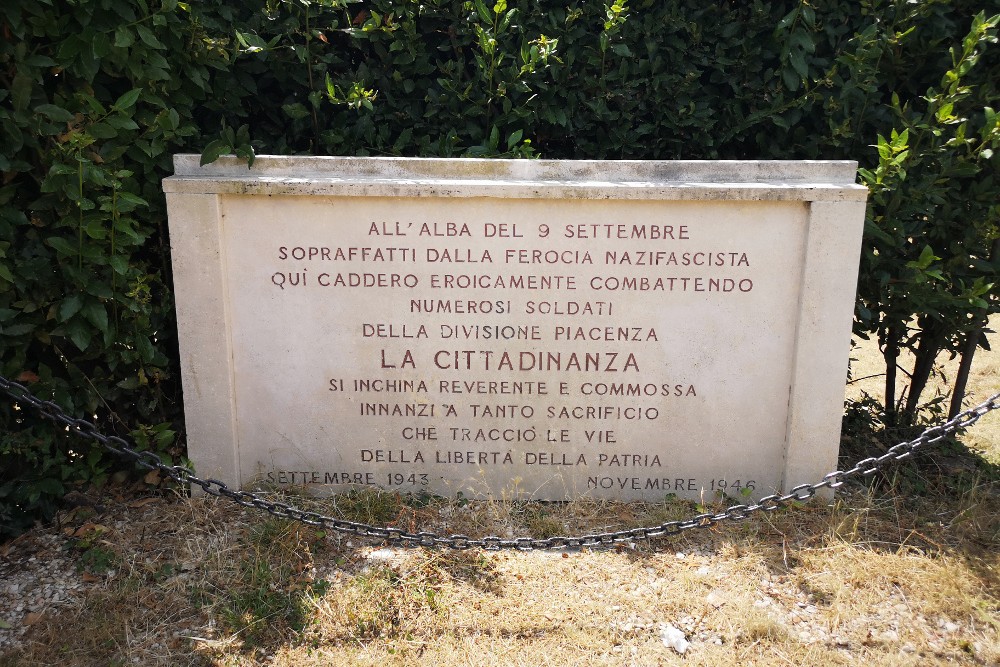 War Monument Piacenza division