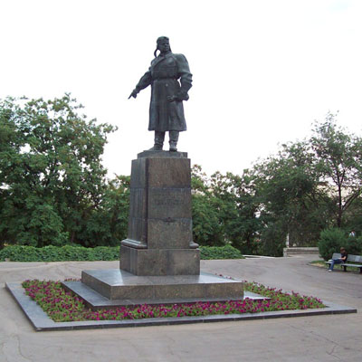 Monument Viktor Stepanovitsj Cholzoenov