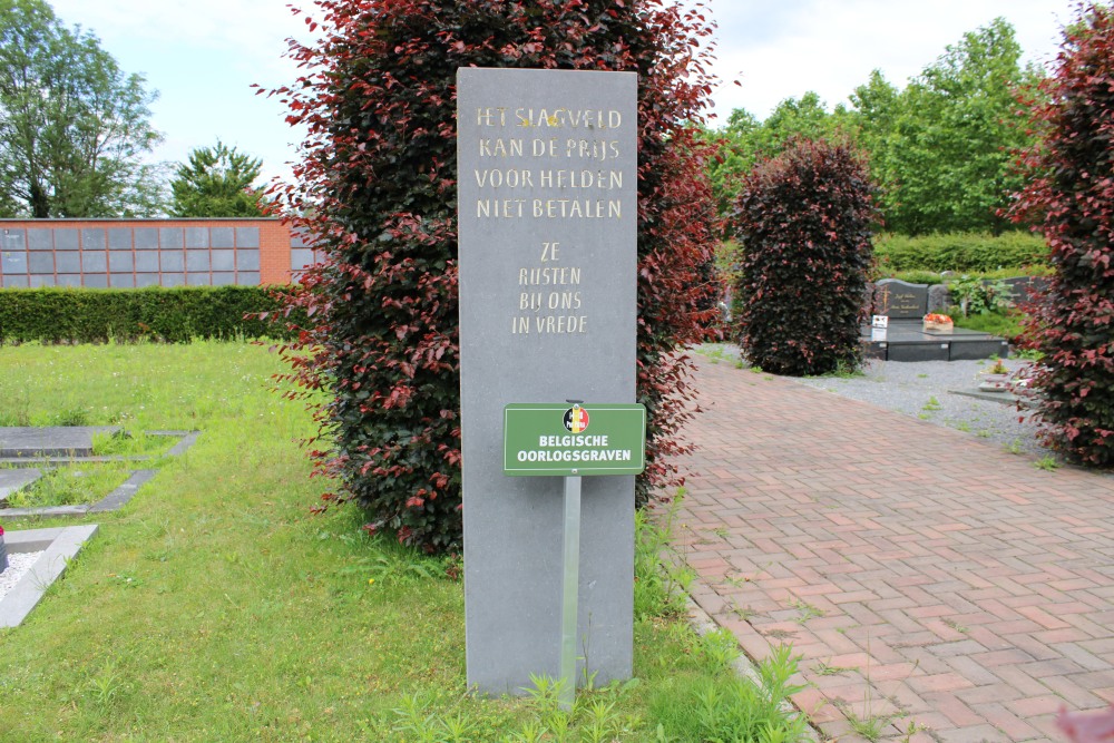 War Memorial Cemetery Nederokkerzeel
