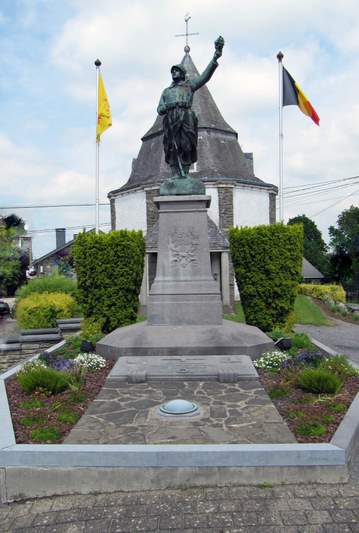 War Memorial Lierneux - Pont Lienne