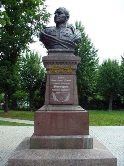 Monument Kolonel S.K. Nesterov