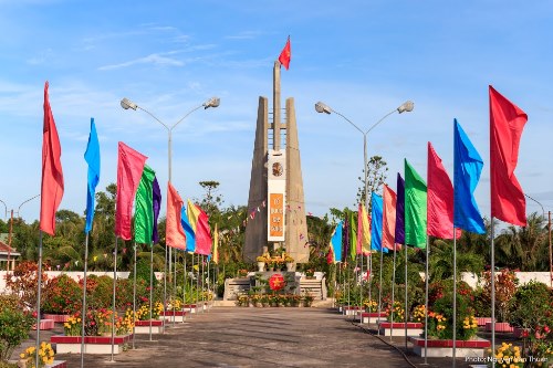 Military Cemetery Cau Ngang