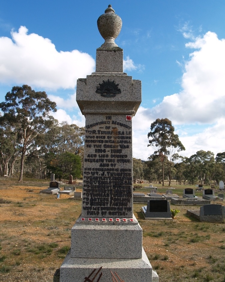 Commonwealth War Grave Stuart Mill Cemetery
