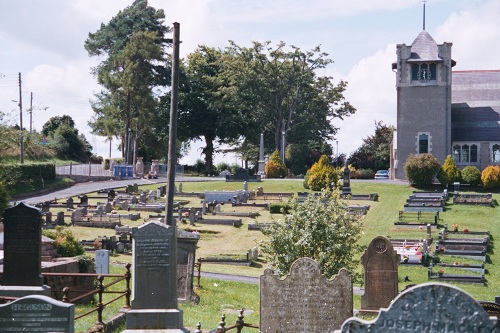 Commonwealth War Grave Hillhall Presbyterian Churchyard
